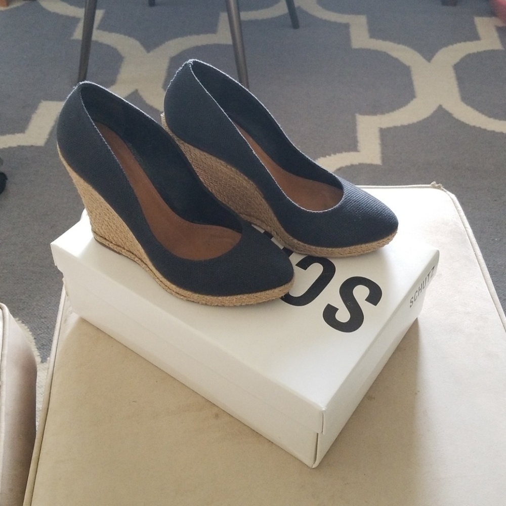 Canvas wedges